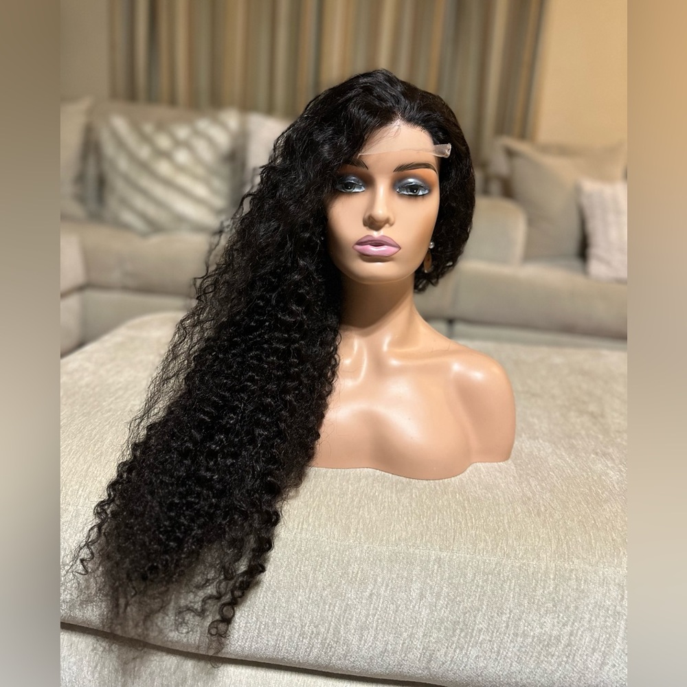 Wig - Picture 8 of 8